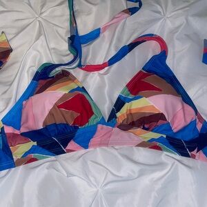 VENUS Multicolor Bikini Top